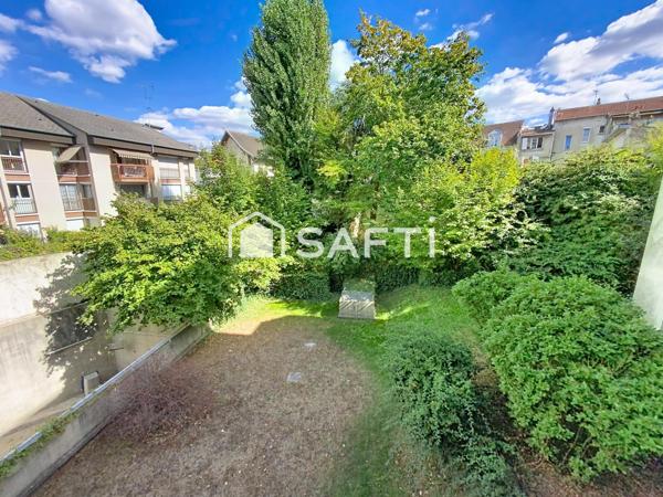 Appartement 3 pièces de 80 m2 centre ville au calme
