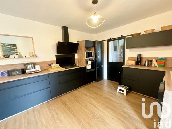 Maison à vendre 7 pièces 205 m² Saint-Hilaire-de-Brethmas