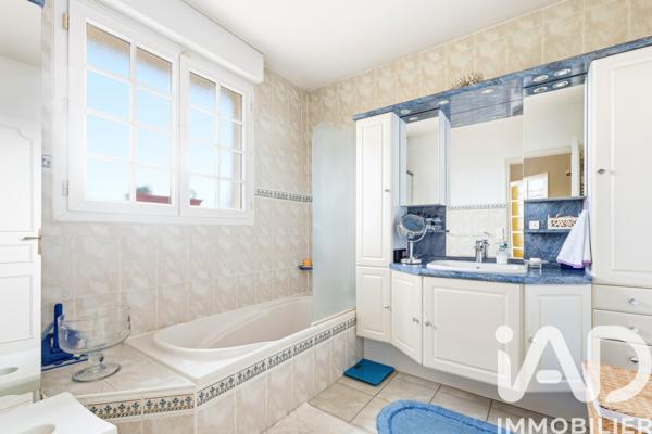 Maison à vendre 7 pièces 140 m² La Rochette