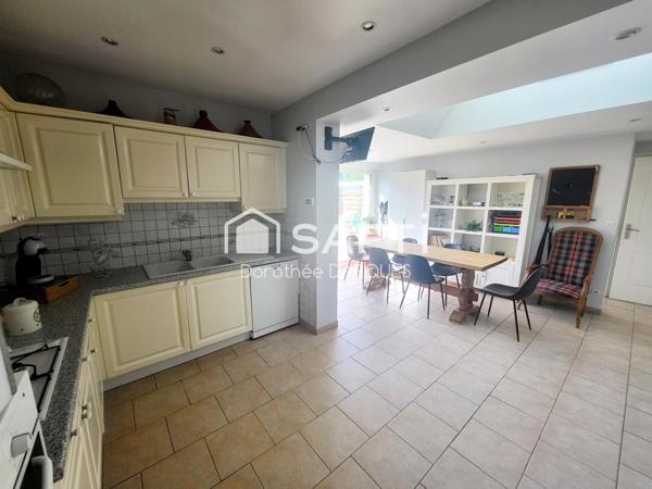 MAISON DE VILLE SEMI MITOYENNE