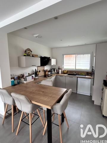 Location maison 6 pièces 121 m² Val-d'Izé