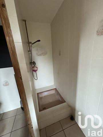 Maison 5 pièces de 140 m² à Marmanhac (15250)