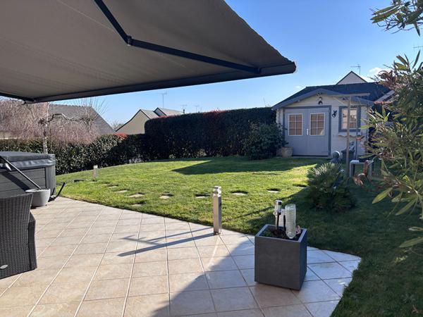 BELLE MAISON DE 7 PIECES PRINCIPALES SANS VIS A VIS Louverne BELLE MAISON DE 7 PIECES PRINCIPALES SANS VIS A VIS Louverne