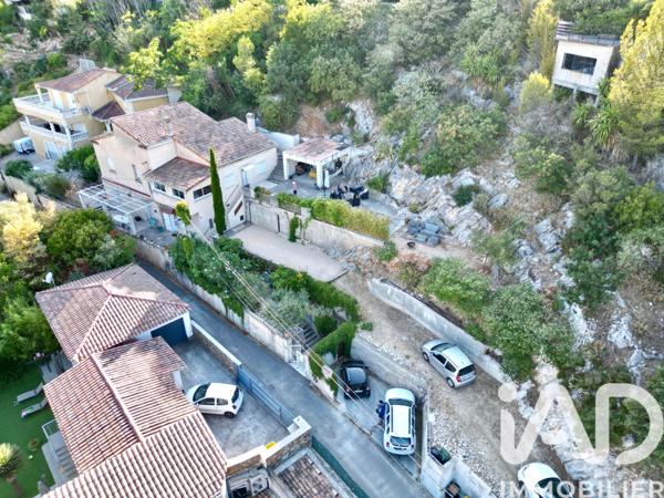 Maison à vendre 5 pièces 150 m² Marseille 11