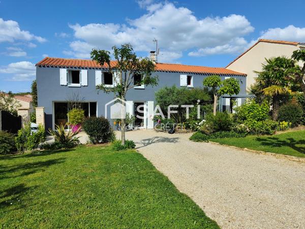 MAISON EN PIERRE DE 170 M²+5CHS+TERRAIN 922 M²+GARAGE