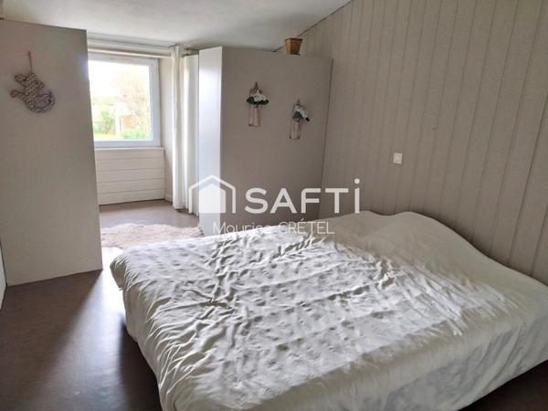 MAISON EN PIERRE DE 170 M²+5CHS+TERRAIN 922 M²+GARAGE