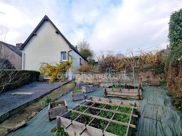 🏡 Maison de ville en pierre avec terrain - TINCHEBRAY à 800 mètres du centre ville