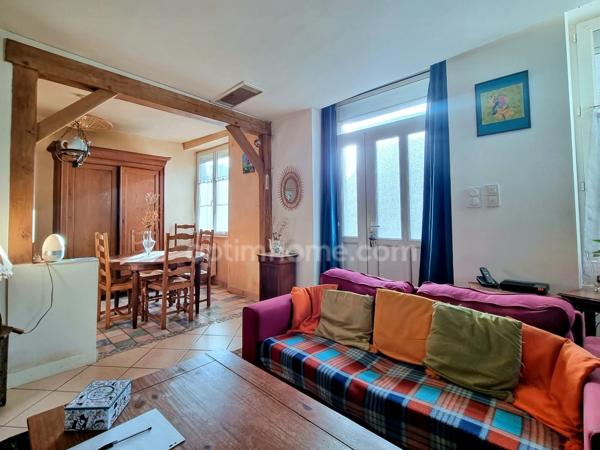 🏡 Maison de ville en pierre avec terrain - TINCHEBRAY à 800 mètres du centre ville