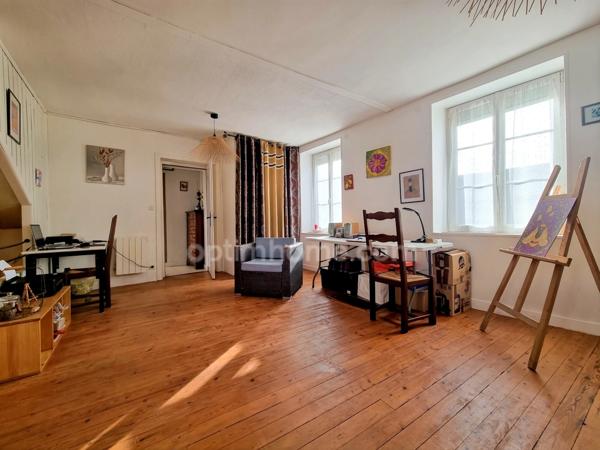 🏡 Maison de ville en pierre avec terrain - TINCHEBRAY à 800 mètres du centre ville