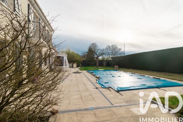 Maison à vendre 7 pièces 180 m² Orgeval