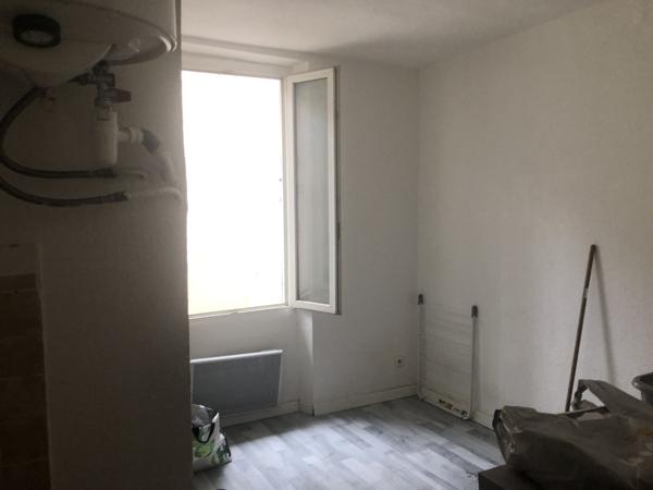 Appartement à MARSEILLE 1ER ARRONDISSEMENT (13001)