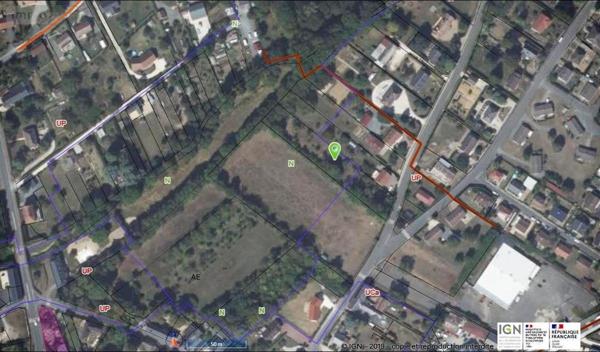 Terrain à Batir à vendre à Les Aix-d'Angillon dans le Cher (18220), ref : 18006-197