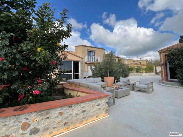 Sainte-Marie de la Mer Environnement d'exception:Mas composé de 3 habitations à 2 pas des plage, calme abslu