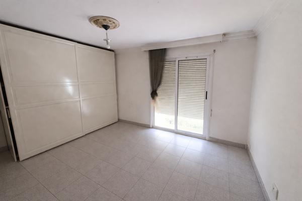 Sainte-Marie de la Mer Environnement d'exception:Mas composé de 3 habitations à 2 pas des plage, calme abslu