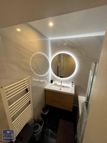 Appartement à louer 2 pièces 43.3m²