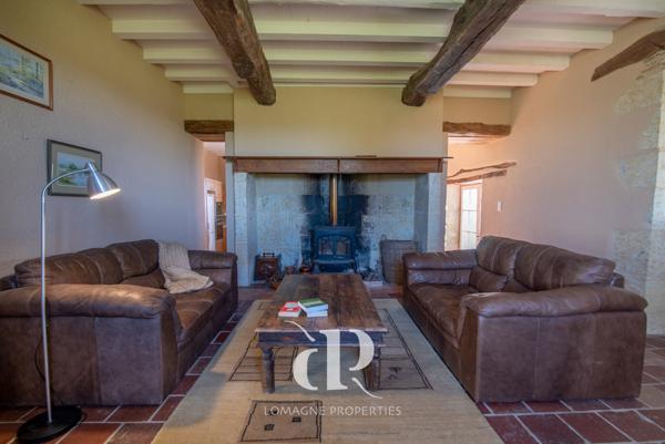 Vic-Fezensac (32190) Ancienne Ferme rénovée avec Goût