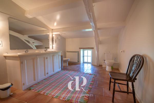 Vic-Fezensac (32190) Ancienne Ferme rénovée avec Goût