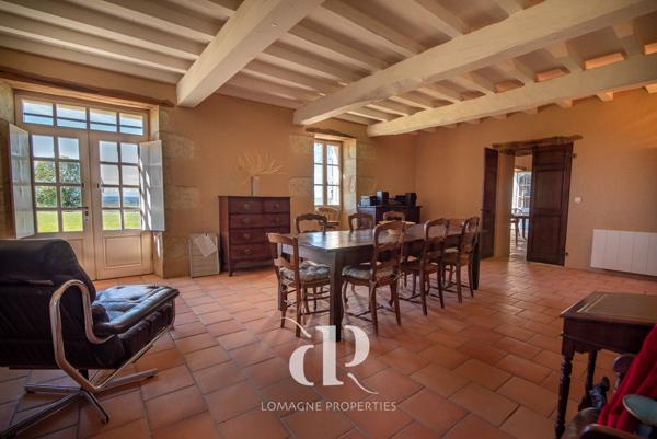 Vic-Fezensac (32190) Ancienne Ferme rénovée avec Goût