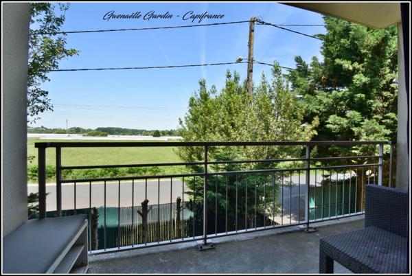 EYSINES - Appartement 2 pièces 42 m² avec balcon et parking