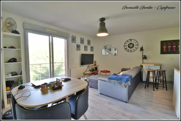 EYSINES - Appartement 2 pièces 42 m² avec balcon et parking