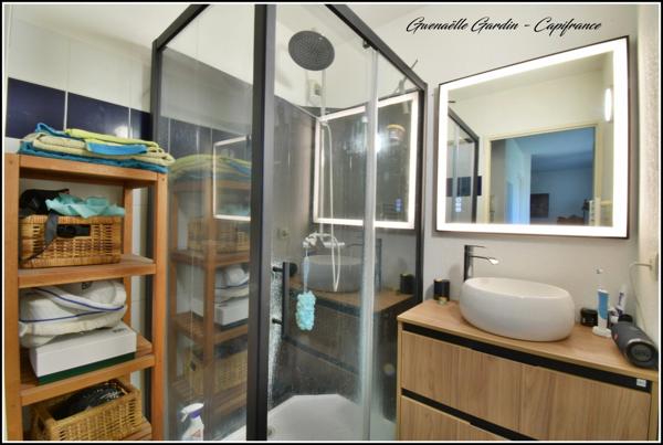 EYSINES - Appartement 2 pièces 42 m² avec balcon et parking