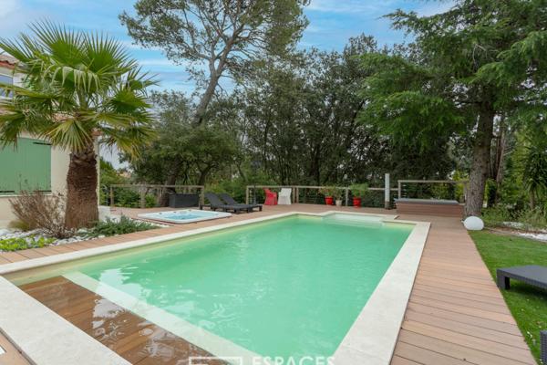 Cadre Idyllique pour cette villa située entre Uzès et Nîmes