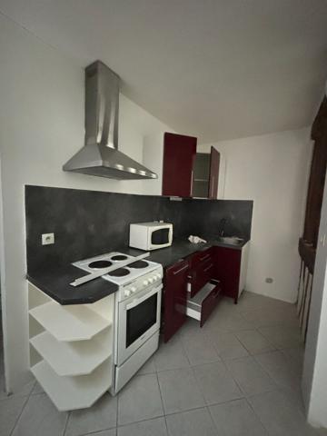 APPARTEMENT T2 COMPLETEMENT RENOVE