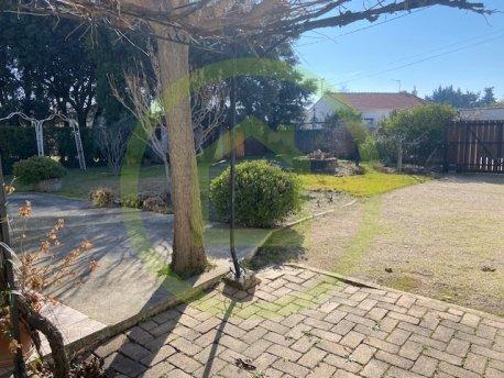 Villa à SORGUES (84700)