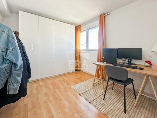 T4 71 m² BALCON + PARKING  Proche GARE & NEOMA Clairmarais