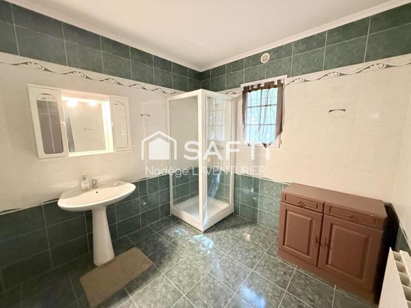 GRANDE MAISON FAMILIALE 5 PIÈCES – 166 m² – VÉRO (20 min d’Ajaccio)