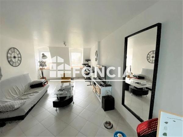 Location Appartement 2 pièces 40.4 m² - 17 SQUARE DELAUNAY Flers 61100