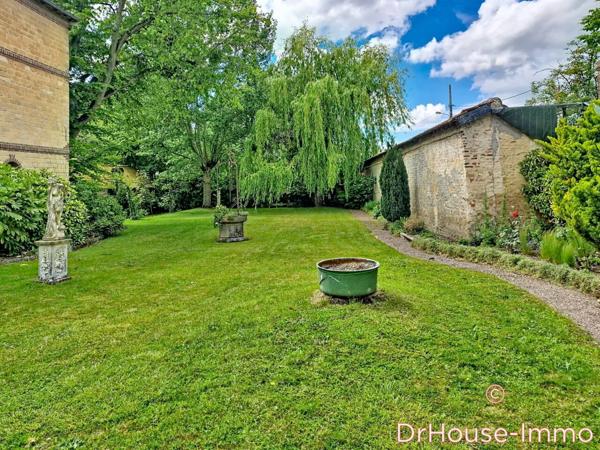 Maison à vendre 10 pièces de 208 m²