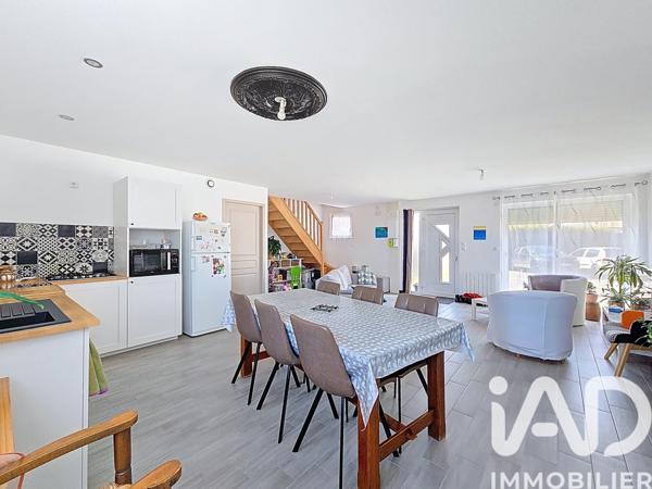 Immeuble à vendre 286,07 m² La Feuillie