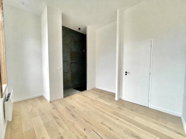 Appartement 2 chambres rénové avec jardin