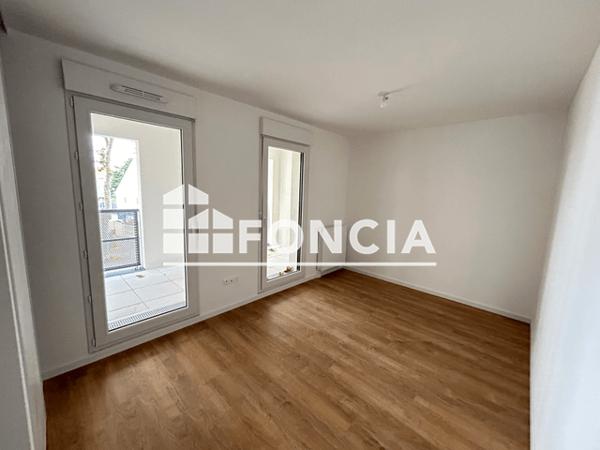 Location Appartement 3 pièces 67.89 m² - RESIDENCE CARRE VERDE - 116 AVENUE VICTOR CHATENAY Angers 49000