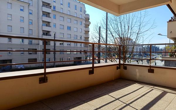 Appartement à vendre    4 pièces • 92,47 m2 Villeurbanne