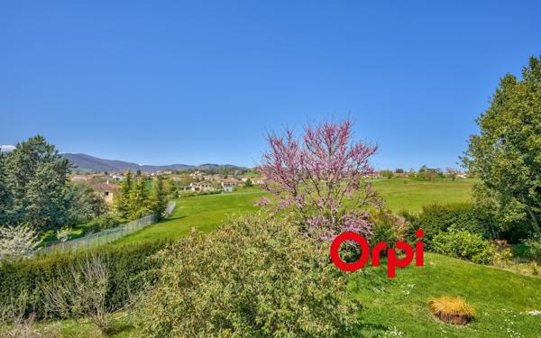 Maison à vendre    5 pièces •  Vaugneray