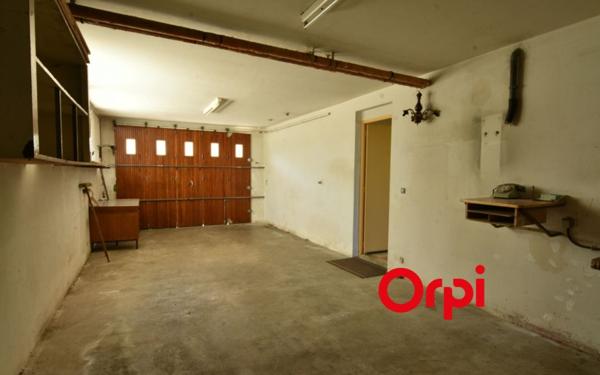 Maison à vendre    5 pièces •  Vaugneray