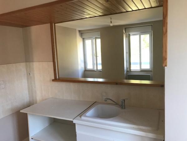 Location Studio 1 pièce Saint-Aubin-le-Cloud (79450)