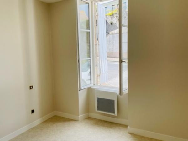 Location Appartement 3 pièces Parthenay (79200) - CENTRE VILLE