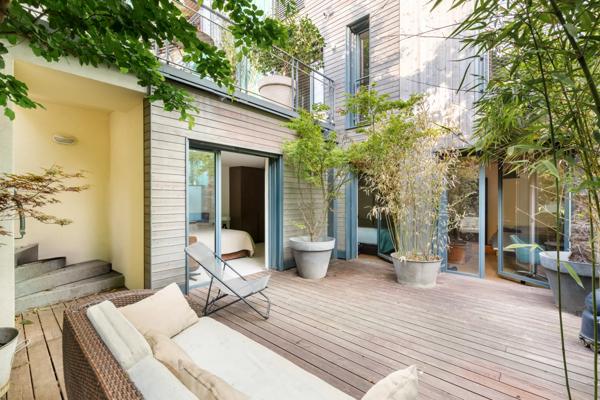 Duplex Paris 18e - LEPIC / ABBESSES