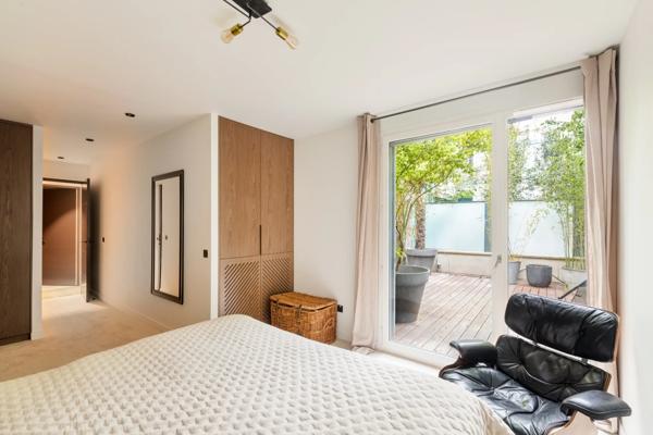 Duplex Paris 18e - LEPIC / ABBESSES