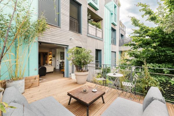 Duplex Paris 18e - LEPIC / ABBESSES