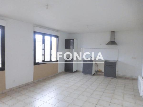 Location Appartement 3 pièces 67 m² - 26/28/30 RUE ELISEE RECLUS Roanne 42300