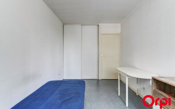 Appartement à vendre    1 pièce • 25,31 m2 Caluire-et-Cuire