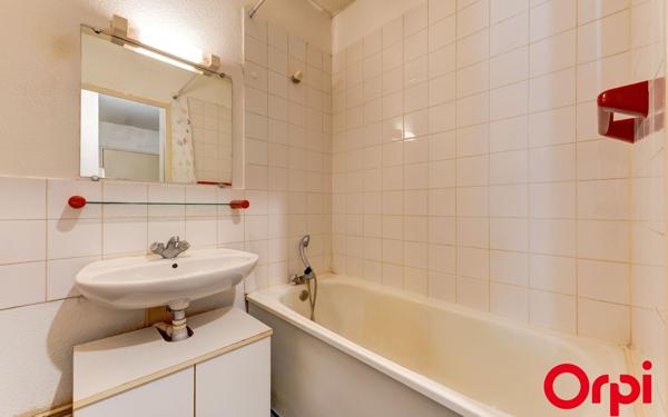 Appartement à vendre    1 pièce • 25,31 m2 Caluire-et-Cuire