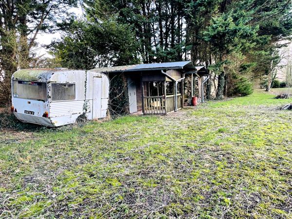 Terrain de loisir avec étang - 7 650 m² de nature [REF. 6857]