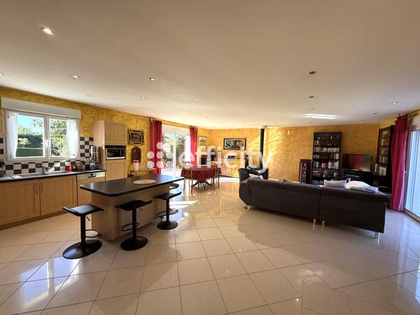 Maison 5 pièces - 120 m² Exclusivité efficity