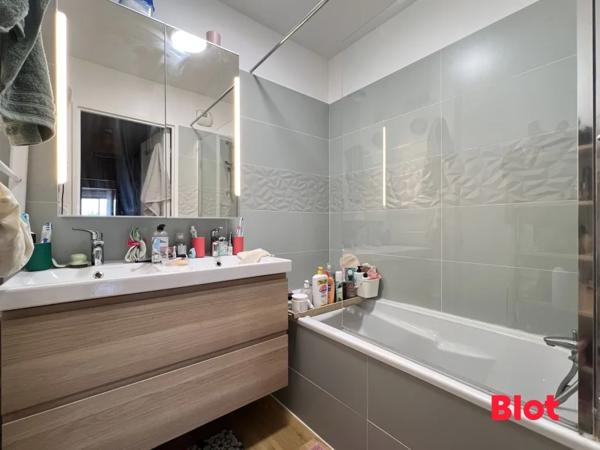 Appartement 5 pièce(s)