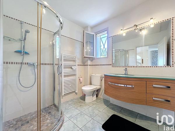 Appartement 2 pièces de 80 m² à La Valette-du-Var (83160)